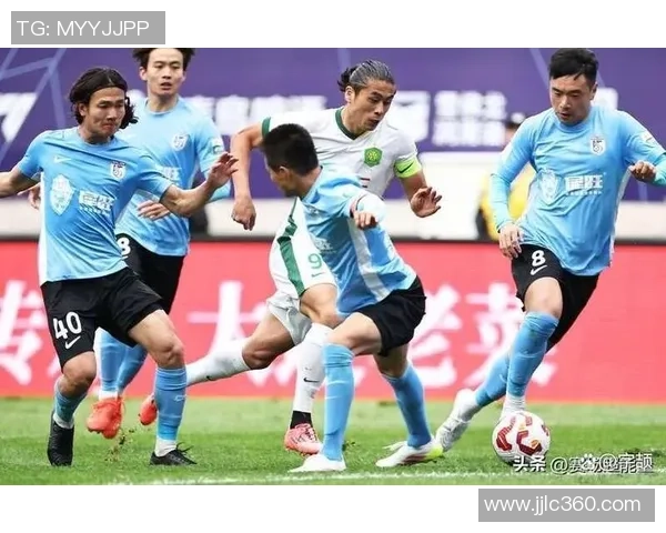 德国球星观赛中国足球激战 分享对中超水平与未来发展看法