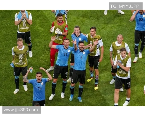 足球巨星瞬间之帅气与风采展现 领略他们的精彩时刻